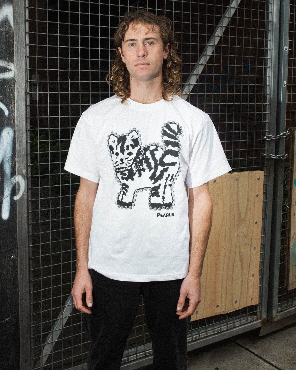 STUD MUFFIN TEE WHITE